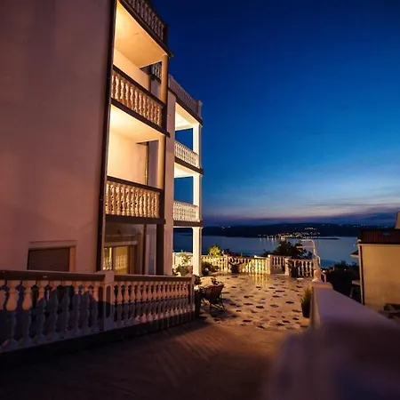 In With Sea View, Terrace, Air Conditioning, Wifi 3492-8 Apartment *