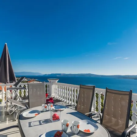 In With Sea View, Terrace, Air Conditioning, Wifi 3492-8 * Crikvenica