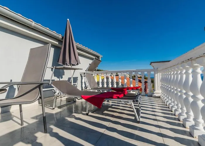 In With Sea View, Terrace, Air Conditioning, Wifi 3492-8