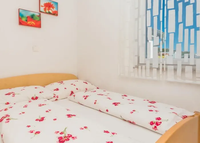 In With Sea View, Terrace, Air Conditioning, Wifi 3492-8 * Crikvenica
