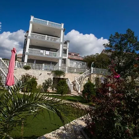 In With Sea View, Terrace, Air Conditioning, Wifi 3492-8 Apartmán *