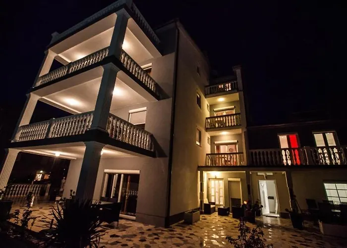 Apartment In With Sea View, Terrace, Air Conditioning, Wifi 3492-8 *